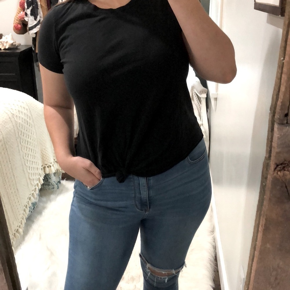 MADEWELL size medium black knot front T-shirt